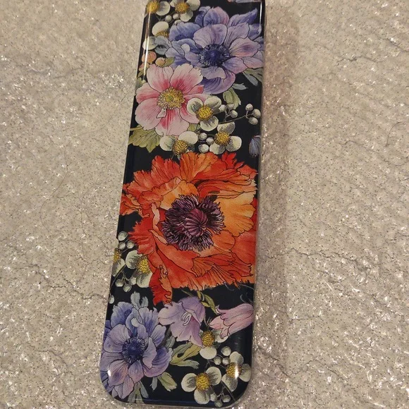 Brighton Watch Band with Vibrant Floral Case - Picture 3 of 8